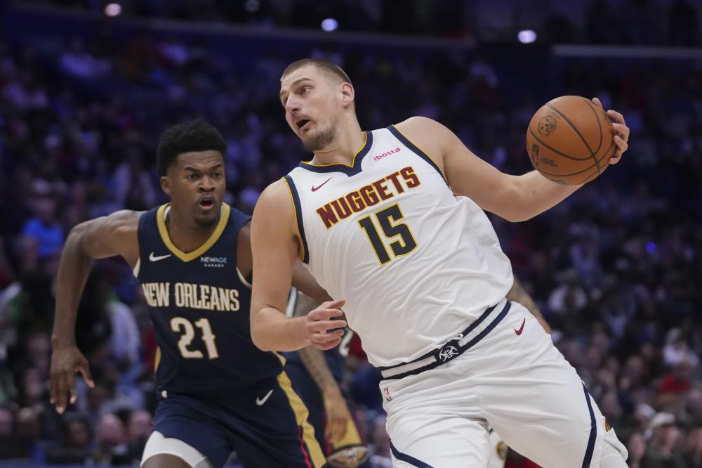 突然出现在 突然出现在