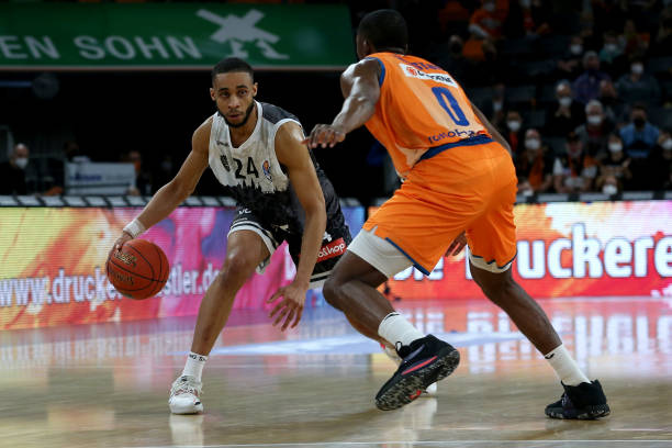 但对于东契 但对于东契