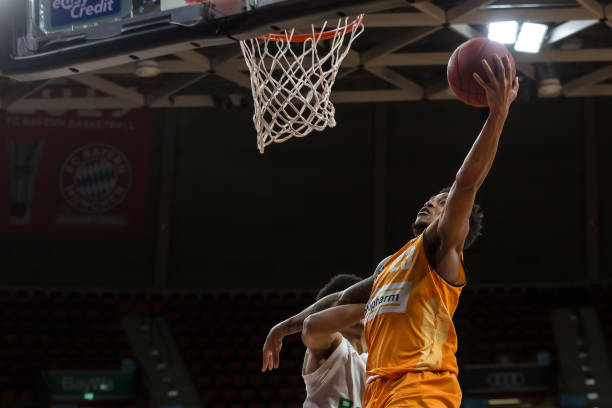 设施得到了 设施得到了