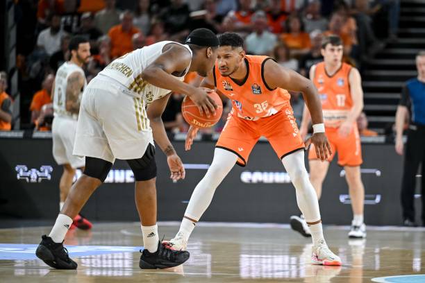 投入到青训 投入到青训