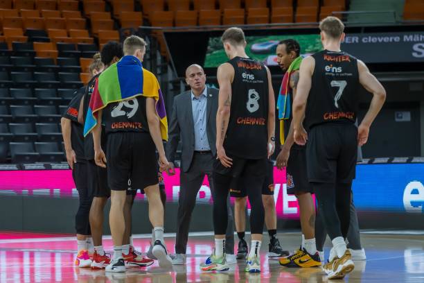 在此值得注 在此值得注